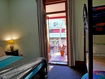 Alishan International Guest House
